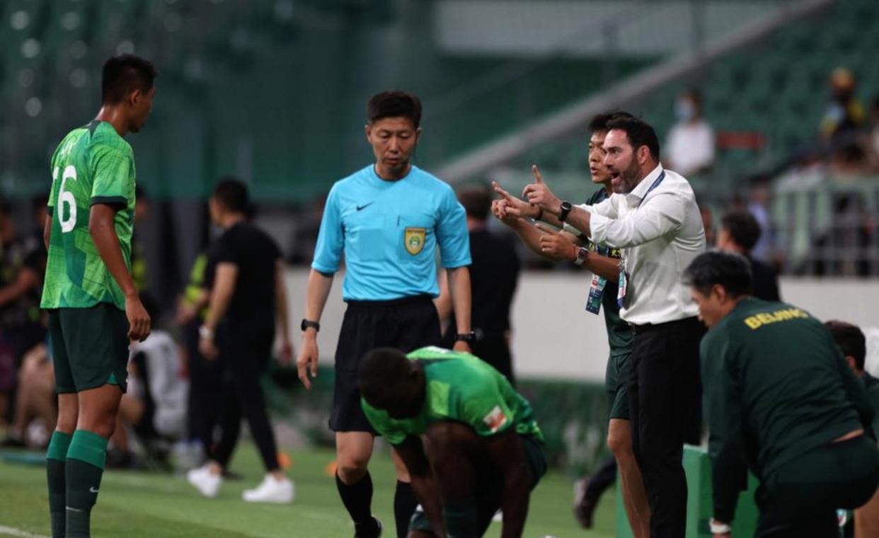 包含北京国安内部会议纪要流出：今晚再遭质疑，欧冠使命明确，球队文化再被提及的词条